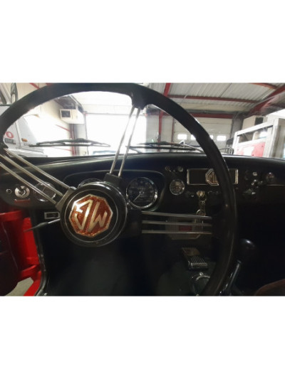 MG B GT de 1967 en très bon état