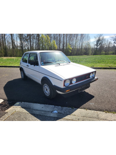 VOLKSWAGEN GOLF GTI.