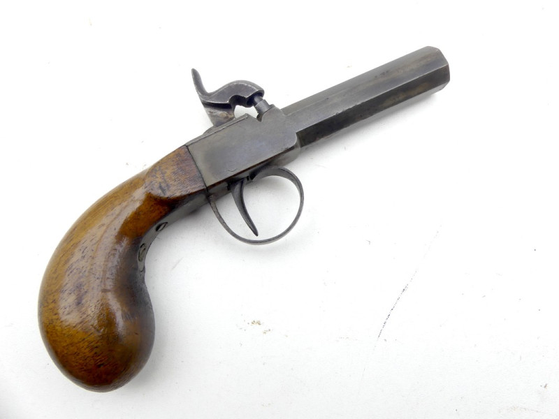 PISTOLET COUP DE POING A PERCUSSION XIXe.