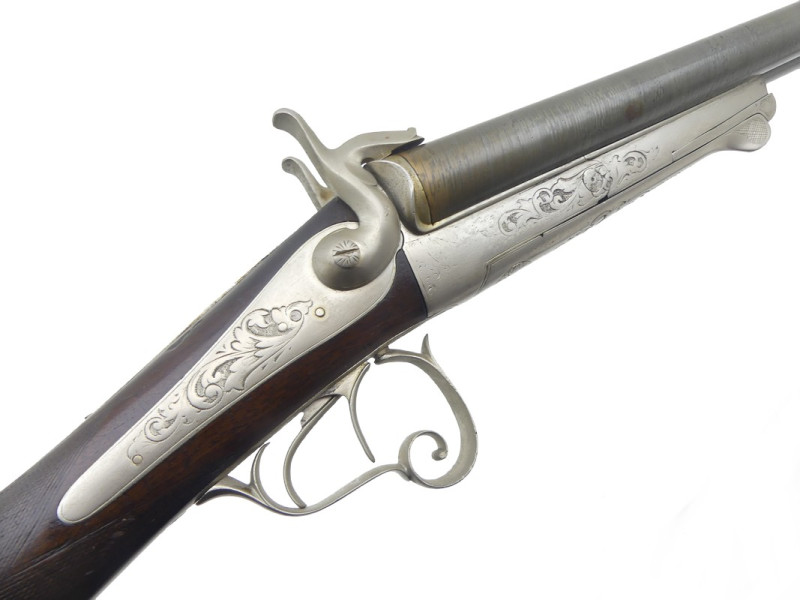 FUSIL DE CHASSE JUXTAPOSE A BROCHE.