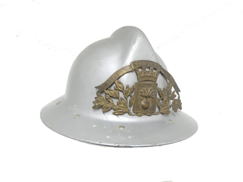 CASQUE DE SAPEUR-POMPIER PETITCOLLIN.