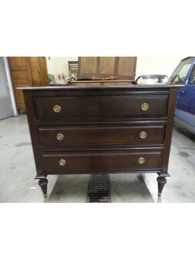 COMMODE ANCIENNE.
