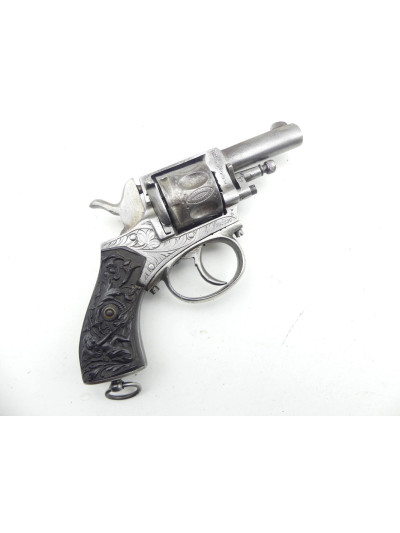 REVOLVER BRITISH BULLDOG...