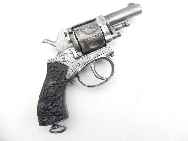 REVOLVER BRITISH BULLDOG MANUFACTURE D’ARMES & CYCLES DE ST-ETIENNE.