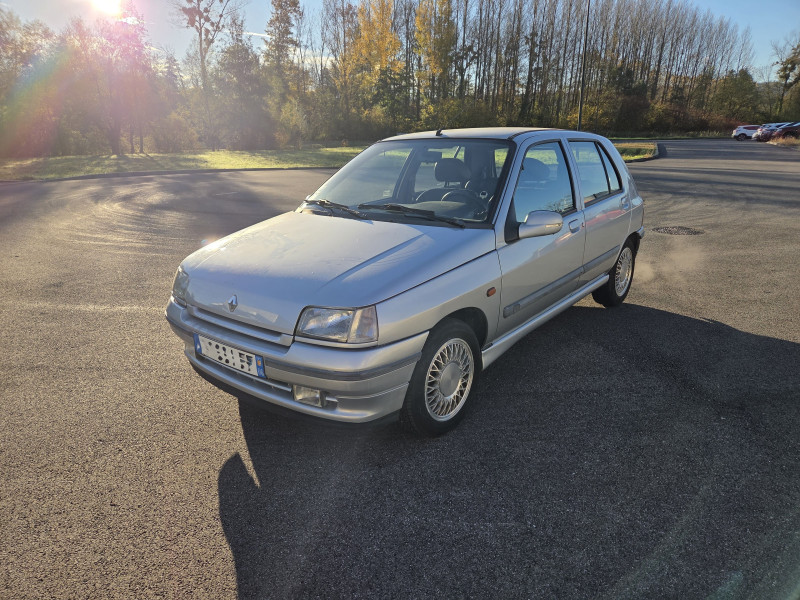 RENAULT CLIO I BACCARA DE 1995 1.8 90CH