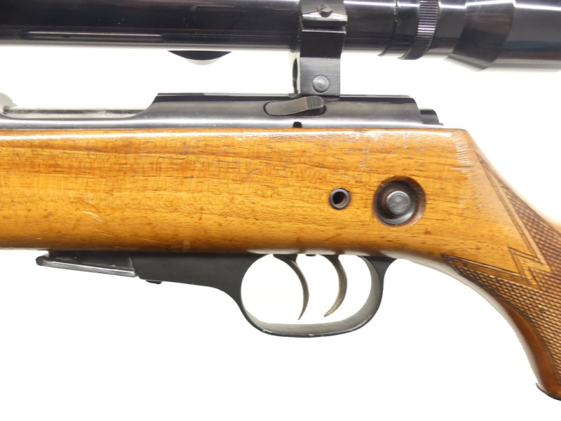 CARABINE WALTHER MODELE KKJ AVEC LUNETTE ET BIPIED. CARABINE WALTHER MODELE KKJ AVEC LUNETTE ET BIPIED.