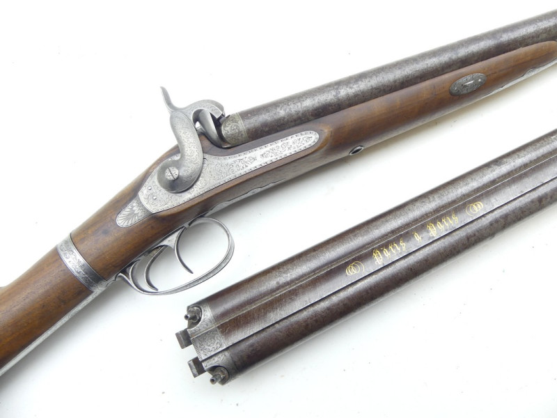 FUSIL DE CHASSE JUXTAPOSE A PERCUSSION A CROSSE AMOVIBLE.