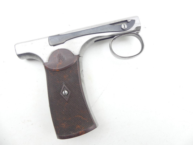 PISTOLET BRUN-LATRIGE.