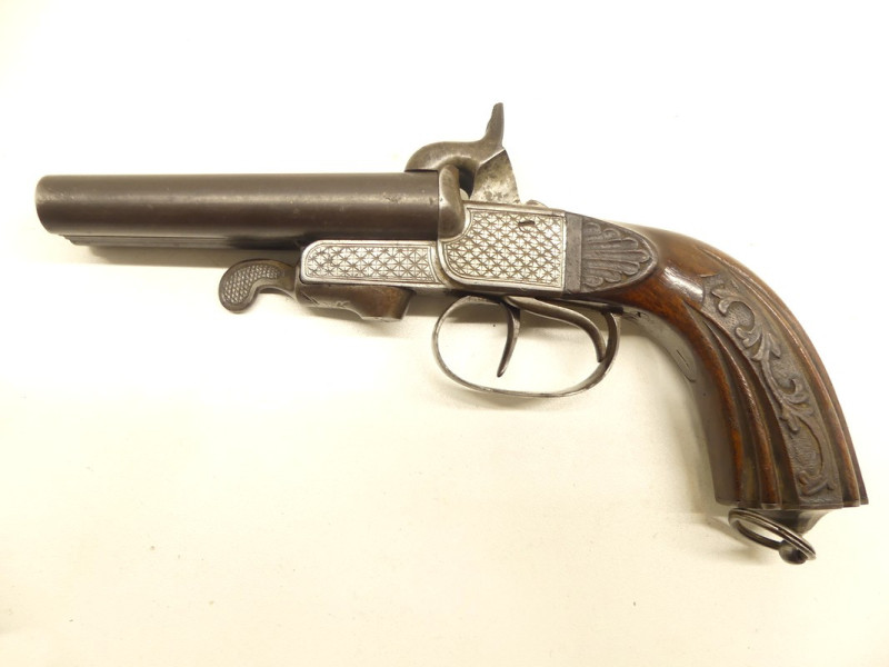 PISTOLET A BROCHE 2 CANONS JUXTAPOSES. PISTOLET A BROCHE 2 CANONS JUXTAPOSES.