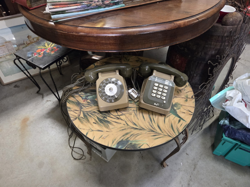 TELEPHONES MODELE S63