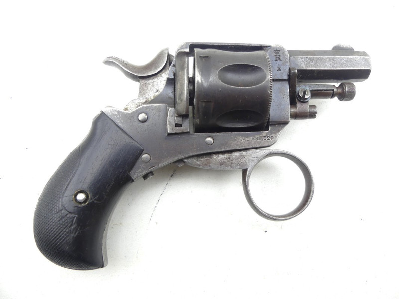 REVOLVER BULLDOG REVOLVELO SAINT-ETIENNE.