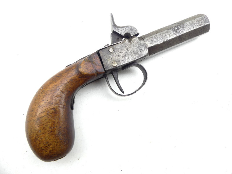 PISTOLET COUP DE POING XIXe.