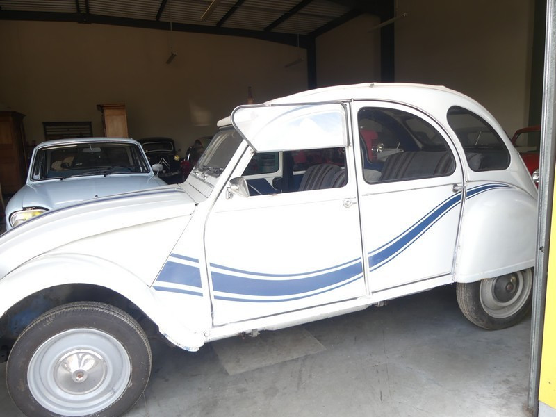 2 CV AZKA