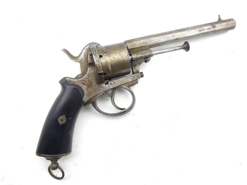 REVOLVER TYPE LEFAUCHEUX 9 mm A BROCHE.