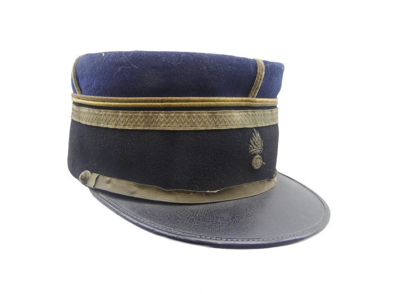 KEPI DE SOUS-LIEUTENANT DE GENDARMERIE MODELE 1895.