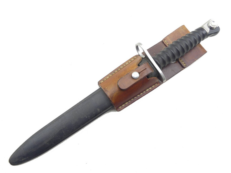 SUISSE BAÏONNETTE MODELE 1957 SIG.