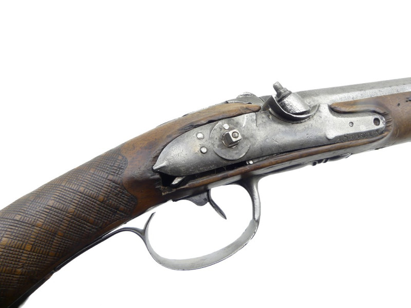 FUSIL DE CHASSE XVIIIe TRANSFORME A PERCUSSION.