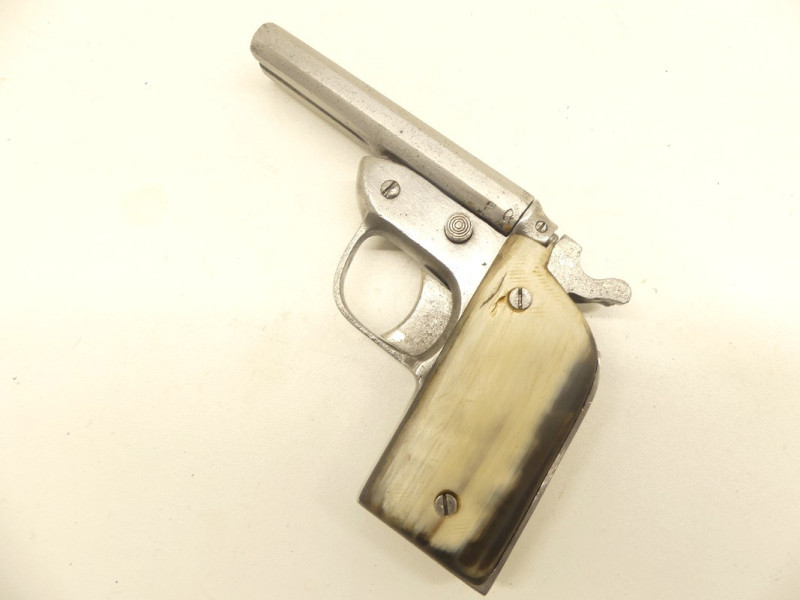 PISTOLET BRESILIEN CASTELO. PISTOLET BRESILIEN CASTELO.