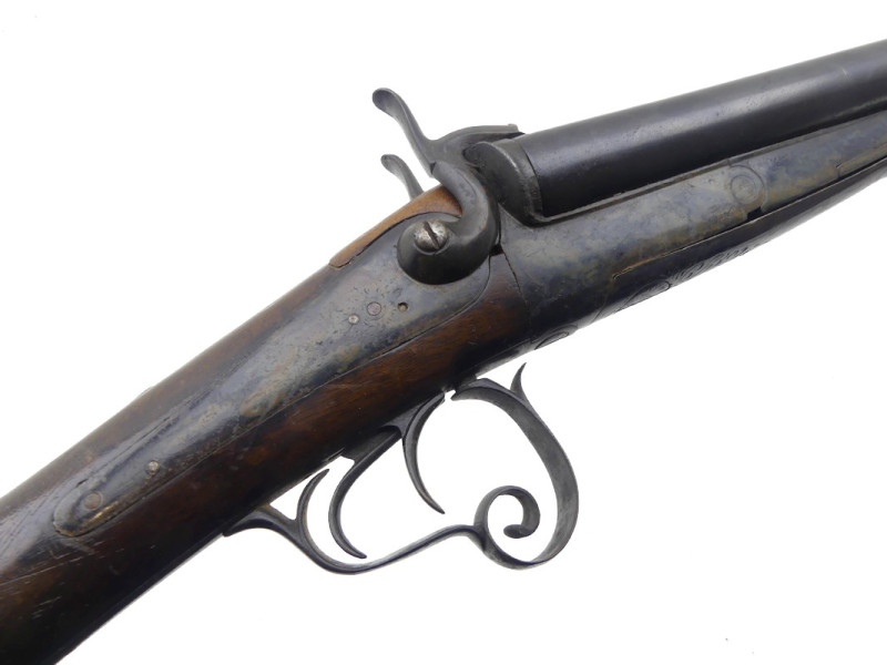 FUSIL DE CHASSE JUXTAPOSE A BROCHE.
