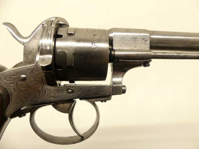 REVOLVER TYPE LEFAUCHEUX CALIBRE 9mm. REVOLVER TYPE LEFAUCHEUX CALIBRE 9mm.