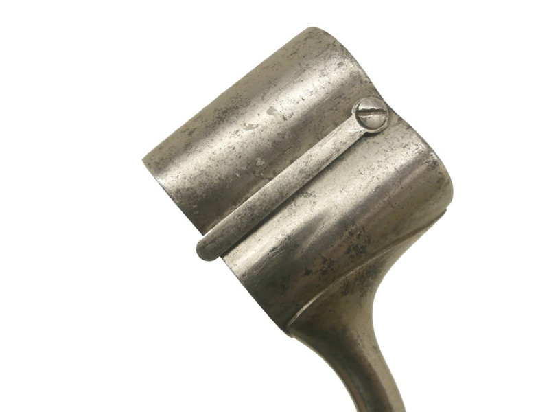 BAÏONNETTE DE CHASSE A DOUBLE DOUILLE XIXe. BAÏONNETTE DE CHASSE A DOUBLE DOUILLE XIXe.