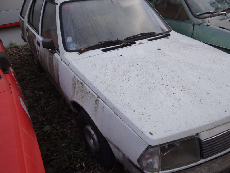 RENAULT 18 BREAK. RENAULT 18 BREAK.