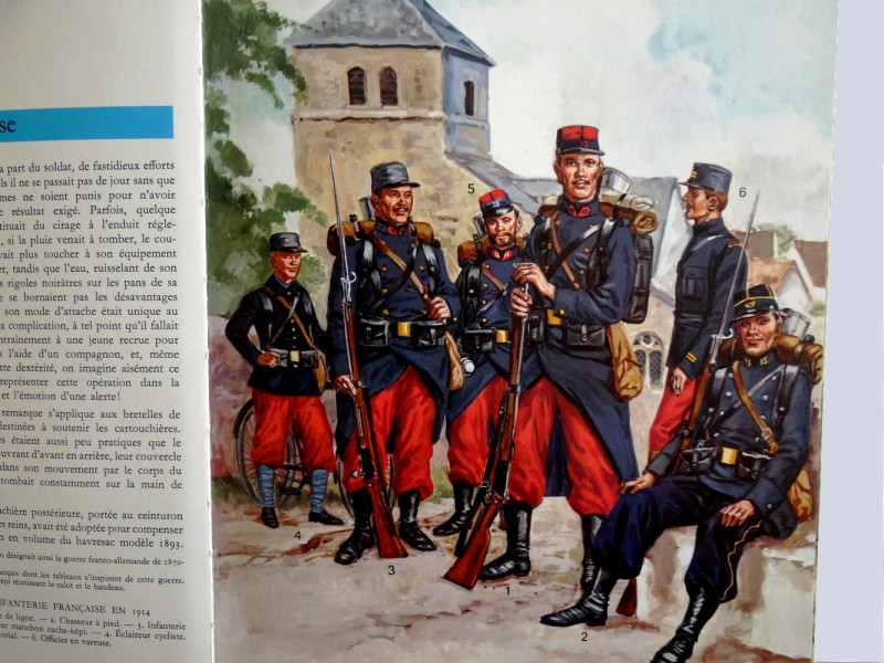 LES UNIFORMES ET LES ARMES DES SOLDATS DE LA GUERRE 1914-1918.