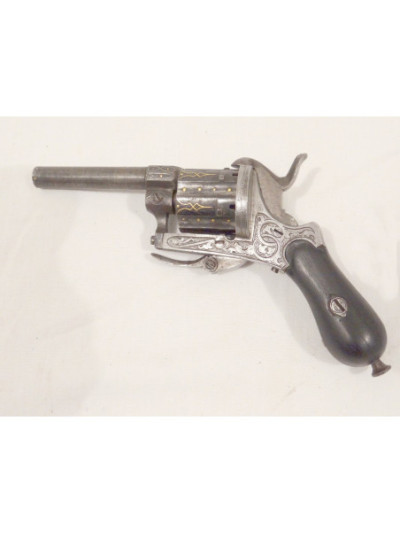 REVOLVER DE POCHE A BROCHE TYPE LEFAUCHEUX.
