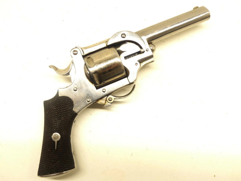 REVOLVER HILL’S SELF EXTRACTOR.