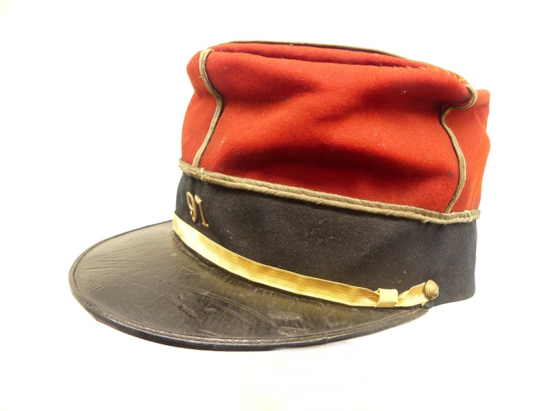 KEPI DE SOUS-LIEUTENANT DU 97E REGIMENT D’INFANTERIE ALPINE BELLE EPOQUE.