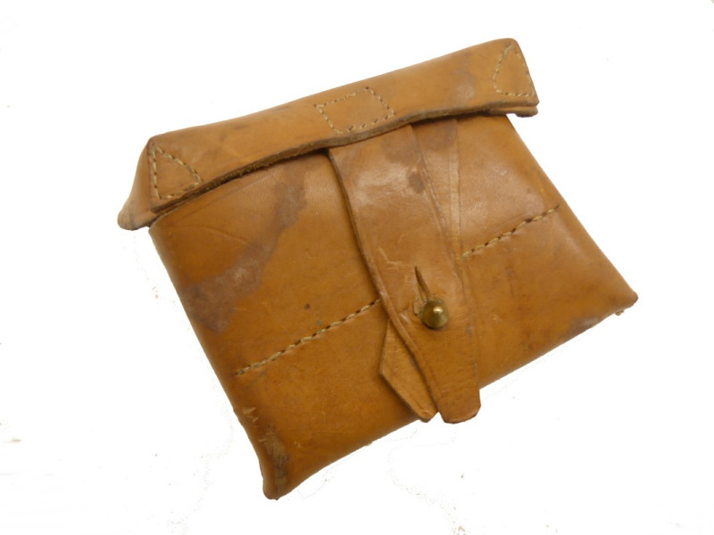 NECESSAIRE ENTRETIEN ARMEE SOVIETIQUE APRES-GUERRE.