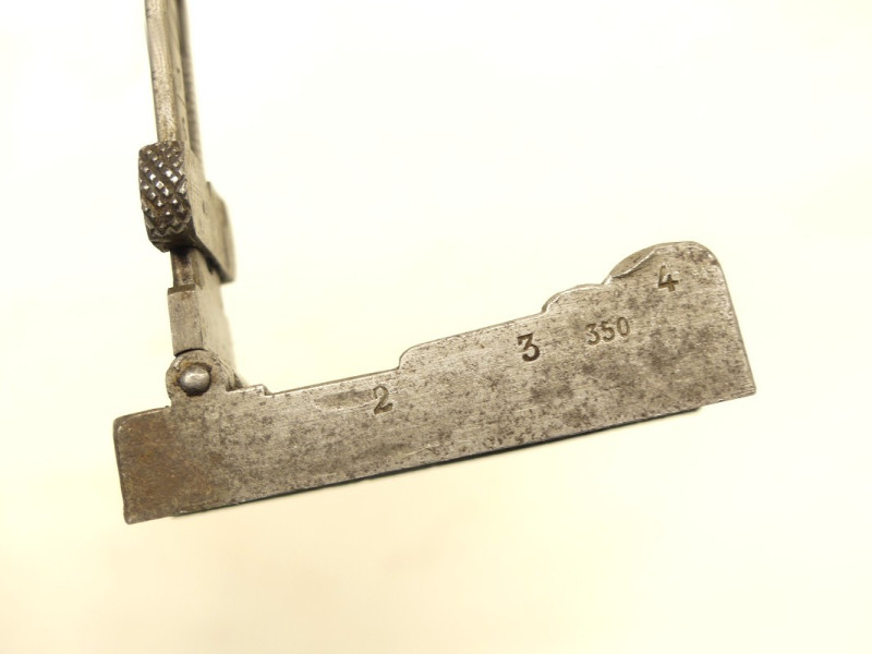 HAUSSE DE FUSIL D’INFANTERIE CHASSEPOT MODELE 1866. HAUSSE DE FUSIL D’INFANTERIE CHASSEPOT MODELE 1866.