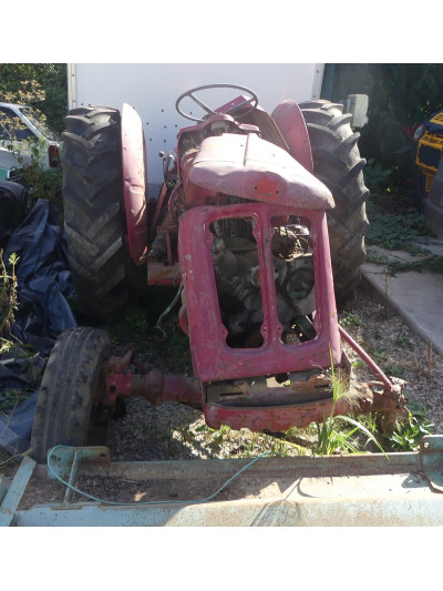 Tracteur Volvo pour pièces...