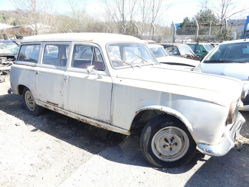 PEUGEOT 403 BREAK