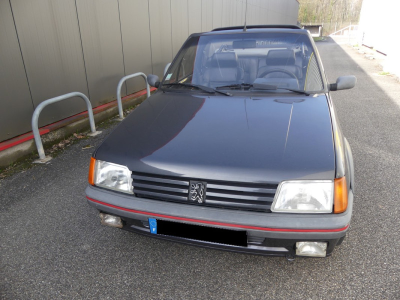 BELLE PEUGEOT 205 CABRIOLET DE 1986